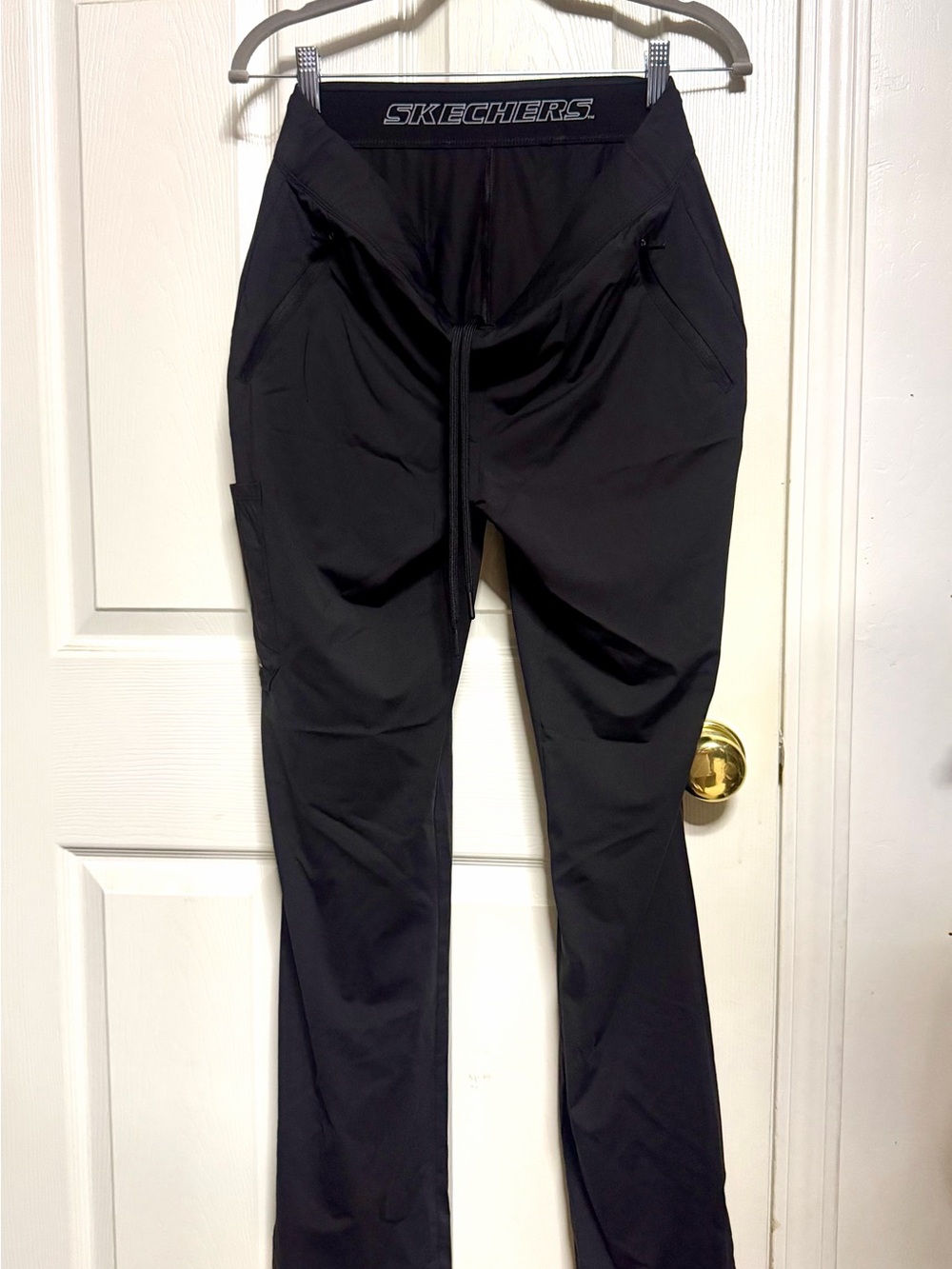 Skechers Women's Black Drawstring Jogger Pants with Zip Pockets